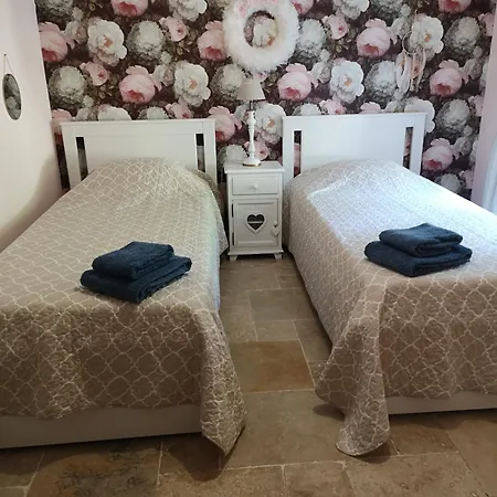 Des Agapes Beaucaire (Gard)